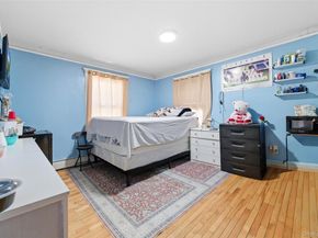 116 Oak Avenue, Hempstead NY 11550