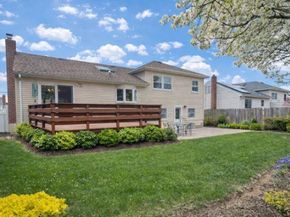 322 Grover Avenue N, Massapequa Park NY 11762