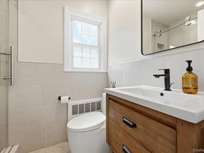 8 Bayberry Avenue, Garden City NY 11530