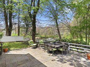576 Old Post Road, Bedford NY 10506