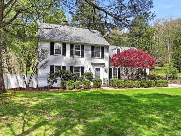 576 Old Post Road, Bedford NY 10506