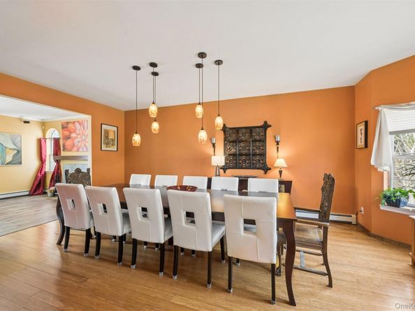 3 Shang Lee Drive, Manorville NY 11949
