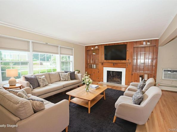 283 Princeton Road, Rockville Centre NY 11570