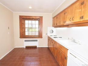 283 Princeton Road, Rockville Centre NY 11570