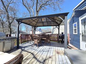 20 Daisy Place, Selden NY 11784