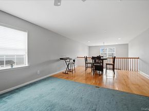 10 Casey Lane, Middle Island NY 11953