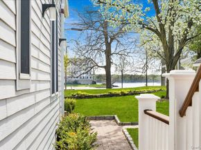 2 Harbor Lane 102, New Rochelle NY 10805
