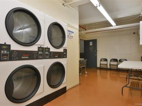 99-10 60Ave 3B, Corona NY 11368
