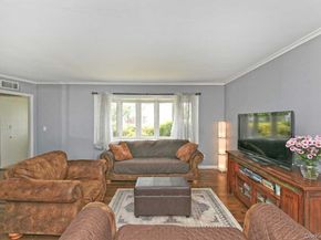 1254 Parkwood Drive, Merrick NY 11566