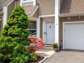6 Spring Pond Drive, Ossining NY 10562