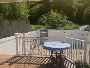 40-08 247th Street, Little Neck NY 11363