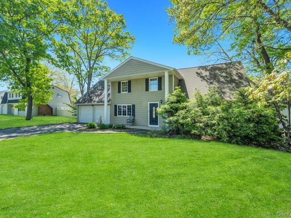 56 Hurtin Street, Port Jefferson Station NY 11776