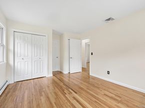2853 Hedwig Drive, Yorktown Heights NY 10598