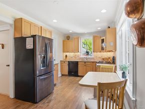 2 Brooklyn Avenue, Stony Brook NY 11790