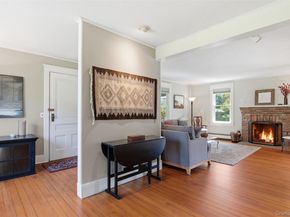 2 Brooklyn Avenue, Stony Brook NY 11790