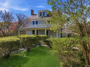 2 Brooklyn Avenue, Stony Brook NY 11790