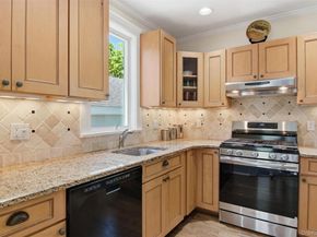 2 Brooklyn Avenue, Stony Brook NY 11790
