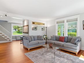2 Brooklyn Avenue, Stony Brook NY 11790