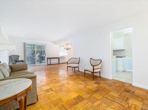 77 S Park Avenue A4, Rockville Centre NY 11570