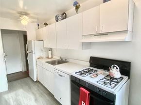 2 Sadore Lane 5Z, Yonkers NY 10710