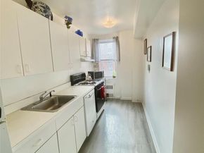 2 Sadore Lane 5Z, Yonkers NY 10710
