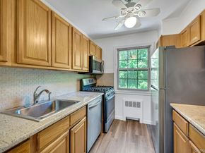 45 Robins Crescent 45, New Rochelle NY 10801