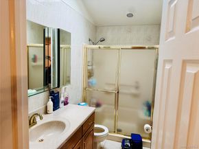 195 Maple Street, Medford NY 11763