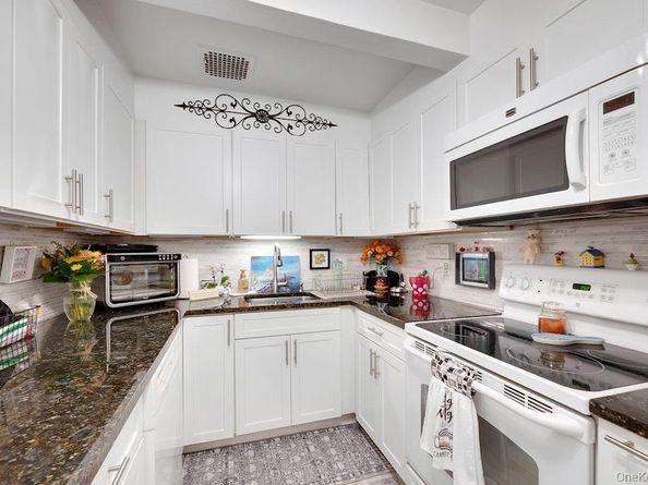 117 De Haven Drive 153, Yonkers NY 10703