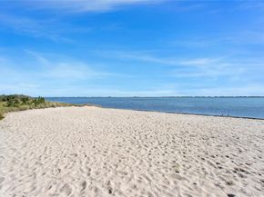 27 Canvasback Lane, East Quogue NY 11942