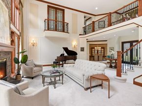 3 Olde Hamlet Drive, Jericho NY 11753