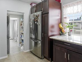 13 Peachtree Lane, Levittown NY 11756