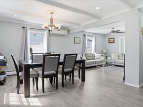 13 Peachtree Lane, Levittown NY 11756