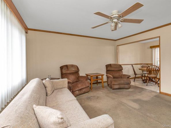 57 Cedar Street, Hicksville NY 11801