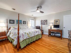 12 May Court, Rockville Centre NY 11570