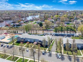 96 Finch Lane 2B, Islip NY 11751