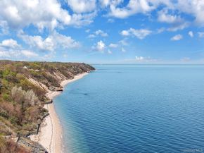 77 Nautilus Drive, Rocky Point NY 11778