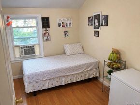 165 President Street, Hempstead NY 11550