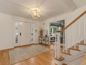 25 Makanna Drive, Huntington NY 11743