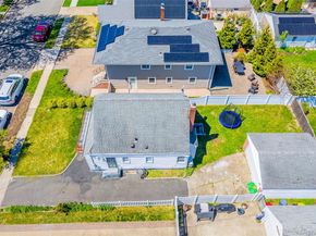 545 7th Avenue, New Hyde Park NY 11040