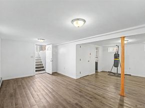 545 7th Avenue, New Hyde Park NY 11040