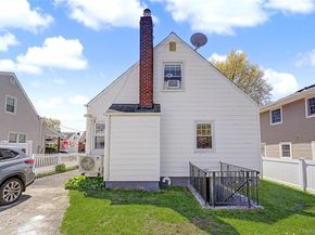 545 7th Avenue, New Hyde Park NY 11040