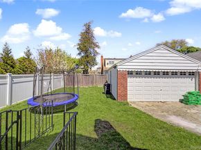 545 7th Avenue, New Hyde Park NY 11040