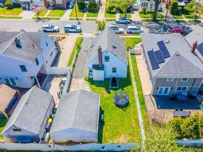 545 7th Avenue, New Hyde Park NY 11040