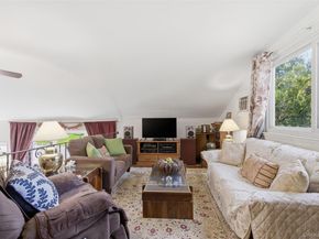 11 Roxanne Court, Huntington Station NY 11746