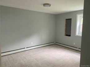 15 Highview Avenue, Selden NY 11784