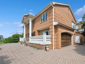328 W Ivy Hill Road, Woodsburgh NY 11598