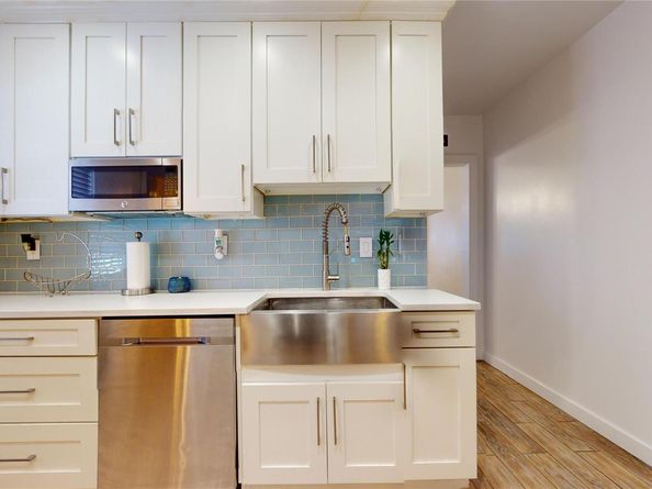 786 E 40th Street, Brooklyn NY 11210