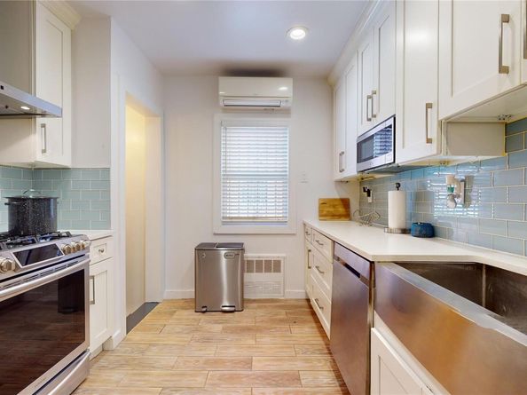 786 E 40th Street, Brooklyn NY 11210