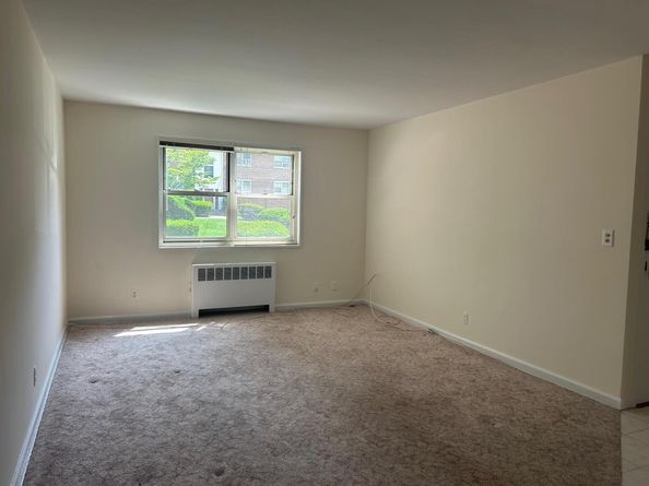 3 Cascade Terrace 1E, Yonkers NY 10703