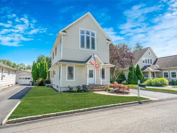 1025 Harrison Drive, Centerport NY 11721